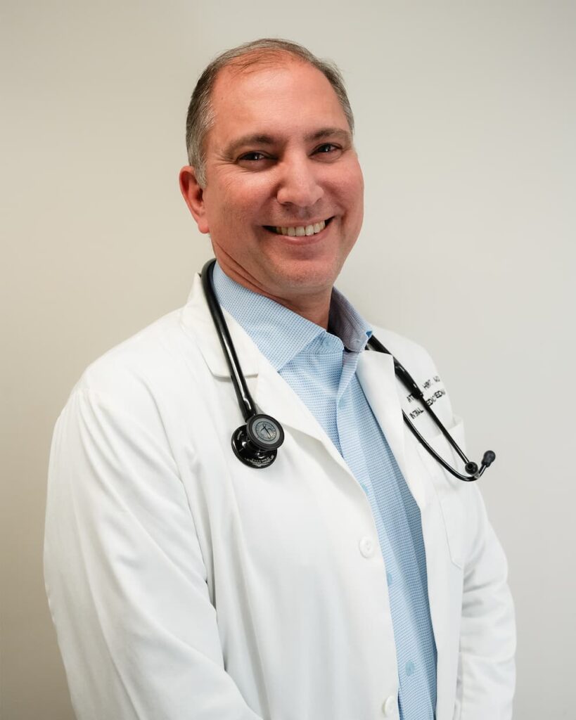 Dr. Martin Hiriart, MD